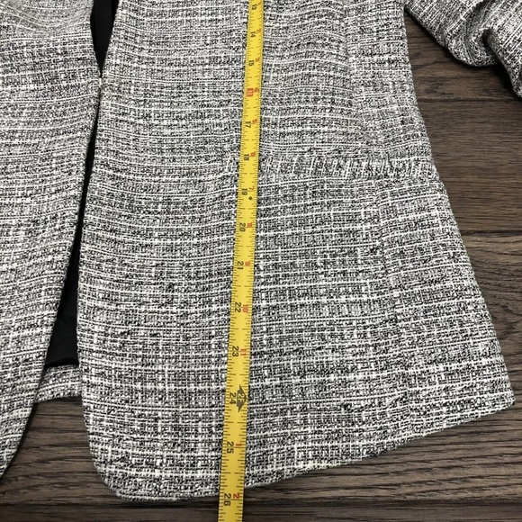 HM Tweed/Texture Flat Front Blazer Black/White 8 - Picture 7 of 8